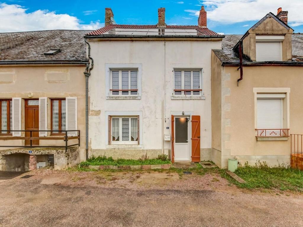 Traditional Holiday Home In Brinon Sur Beuvron Zewnętrze zdjęcie