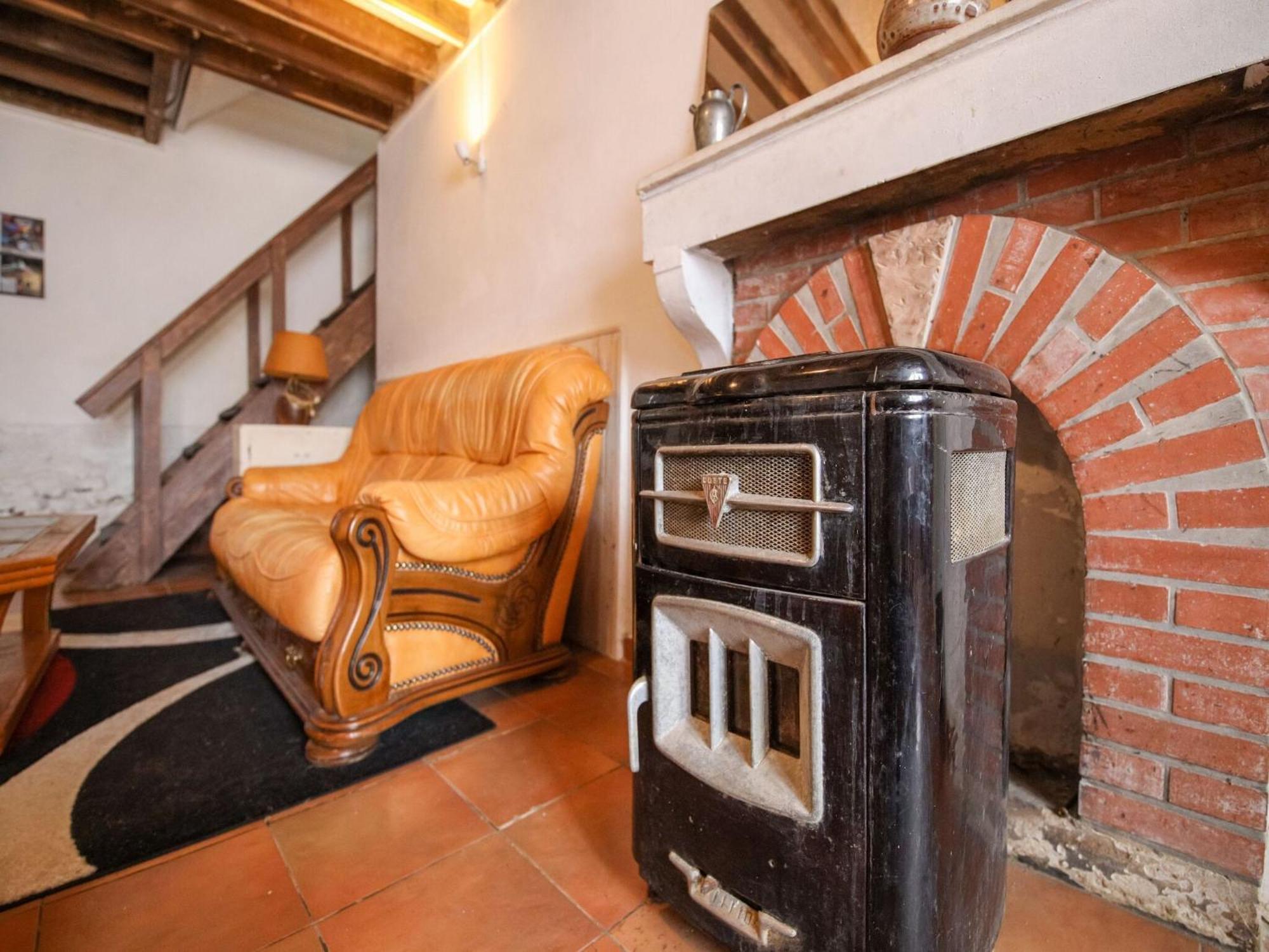 Traditional Holiday Home In Brinon Sur Beuvron Zewnętrze zdjęcie